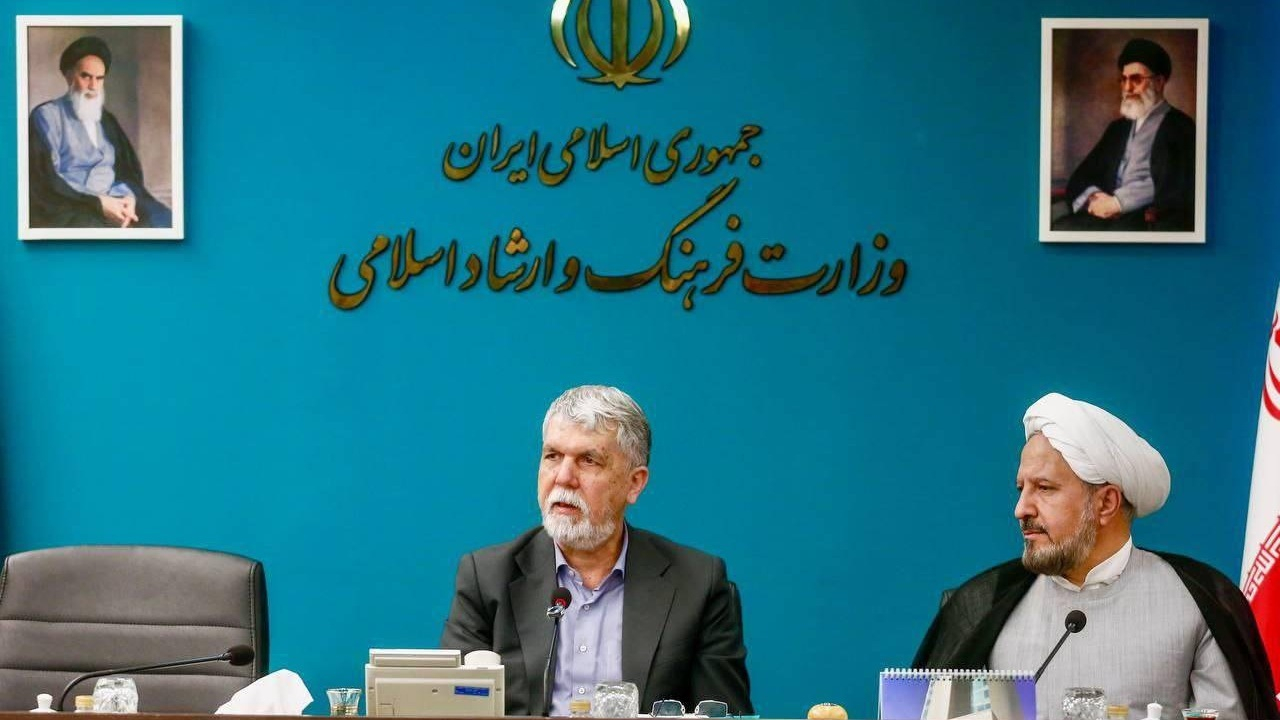 متأسفانه کودکان و نوجوانان مورد توجه جامع ما قرار نگرفته‌اند