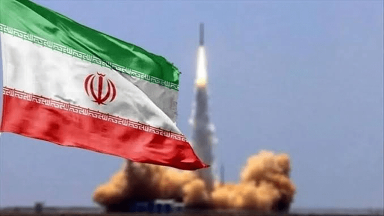 پاسخ موشکی ایران به تجاوز آمریکا + فیلم