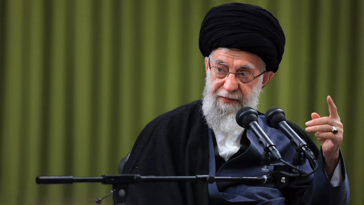 بازخوانی دیدگاه‌های امام شهید درباره حافظ؛ از معارف وحیانی تا اوج بلاغت