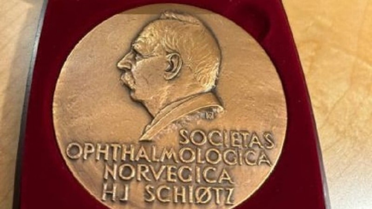 چشمپزشک افغانستانی برنده بالاترین نشان علمی نروژ شد