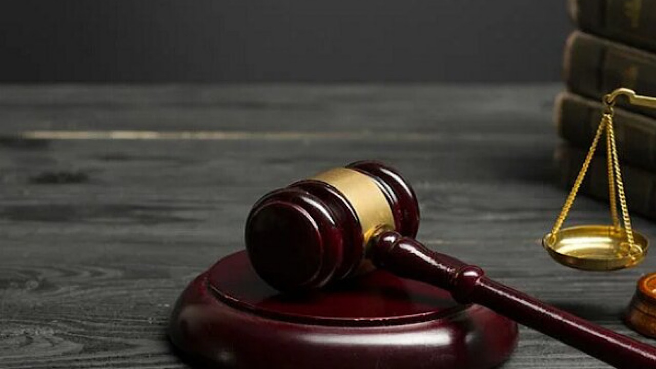 ادعای بازداشت محکوم علیه به دلیل تصویربرداری از خانه تخریبشده خود کذب محض است