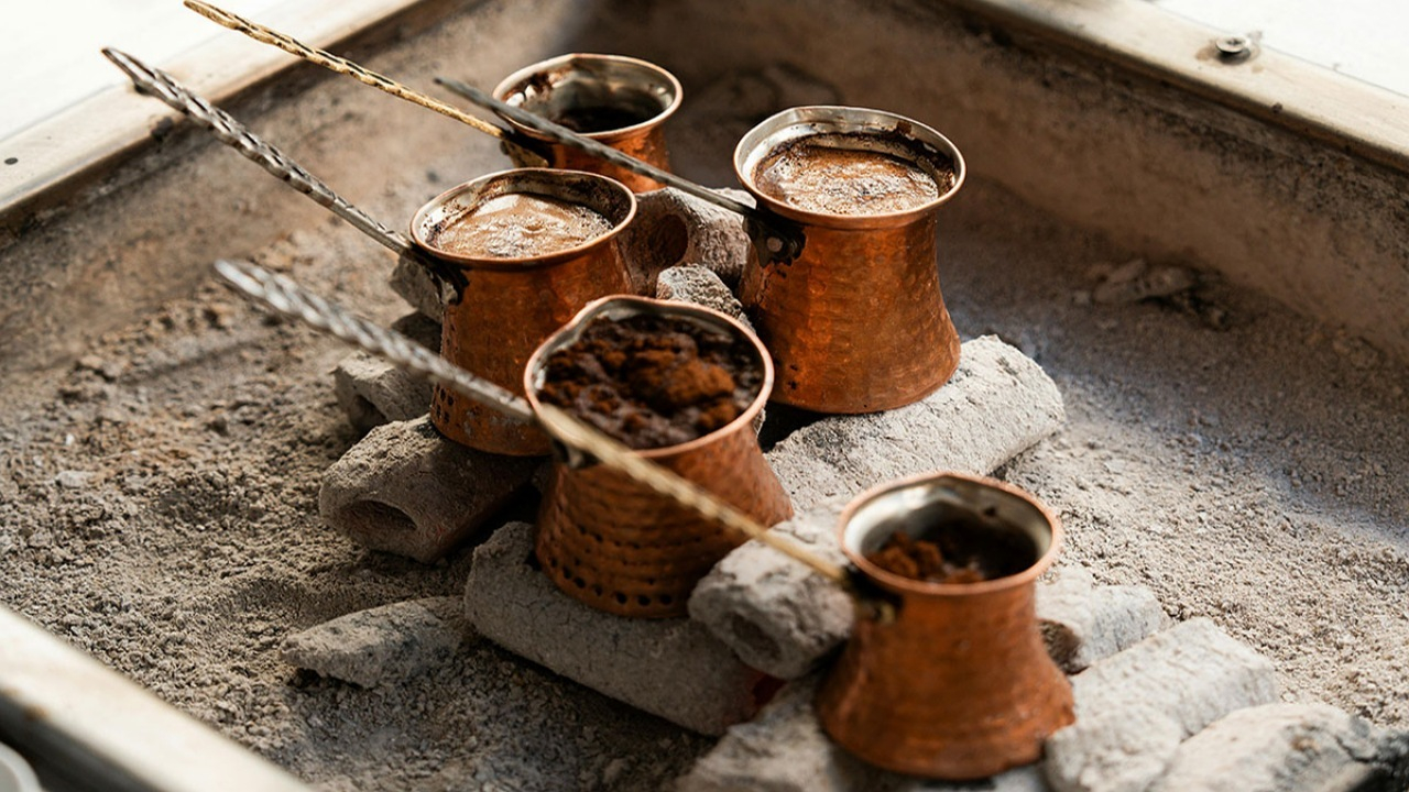 ماجرای ورود قهوه به ایران + فیلم