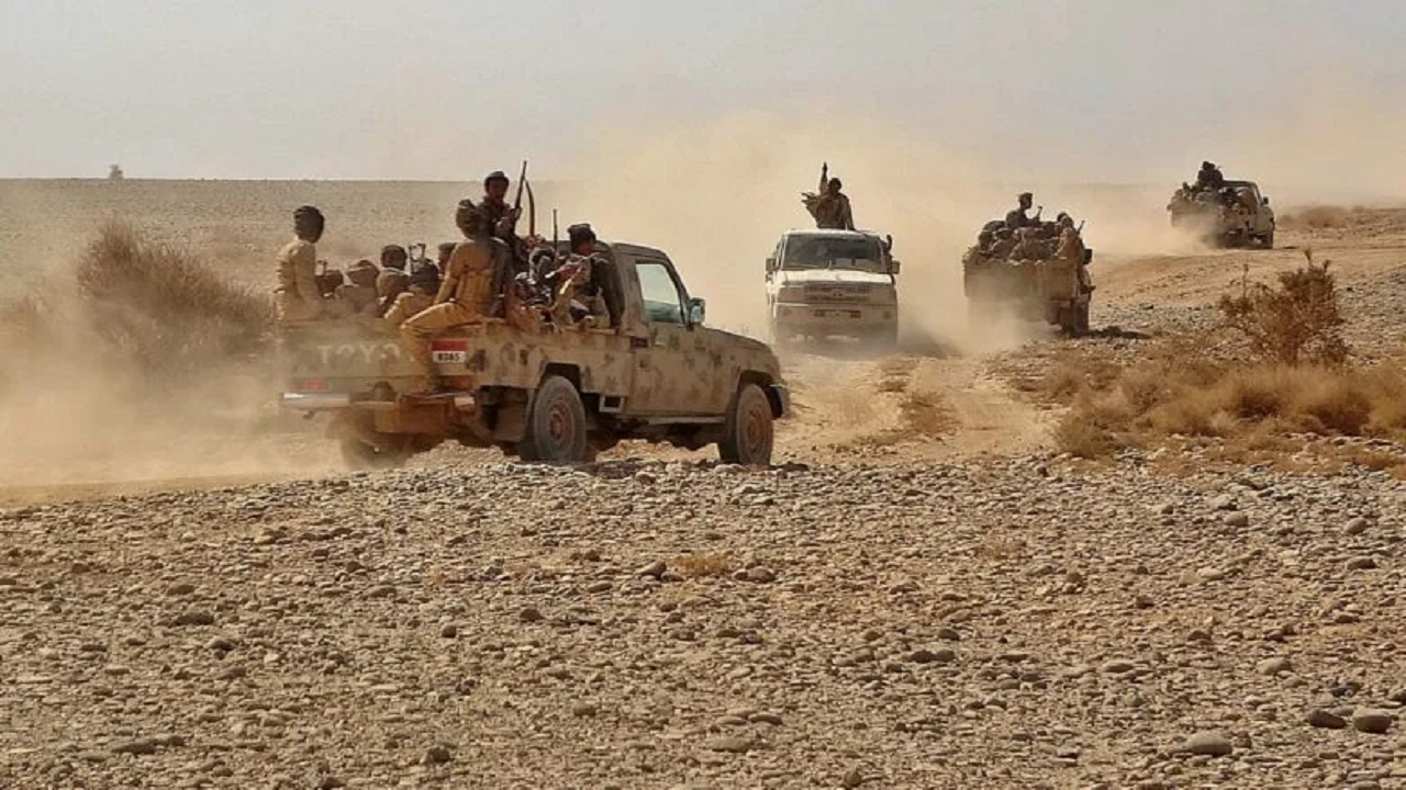 حملات هوایی به مواضع نظامی در حضرموت یمن