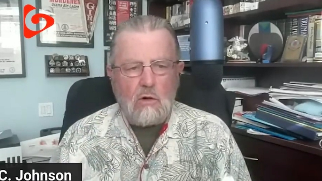 تحلیلگران آمریکایی: سیاستهای ما رنگ خیانت دارد + فیلم