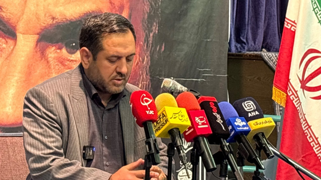 بزرگداشت روز بسیج هنرمندان در حسینیه جماران/ «دهه هنرمندان بسیجی» از سال ۱۴۰۵ برگزار میشود