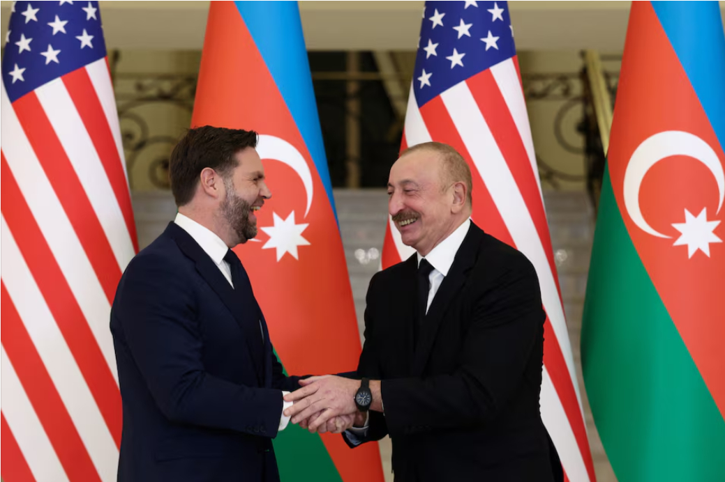 تنظیم نظم قفقازی در مدار امریکا (نگاهی به نتایج سفر معاون رئیس جمهور امریکا به قفقاز )