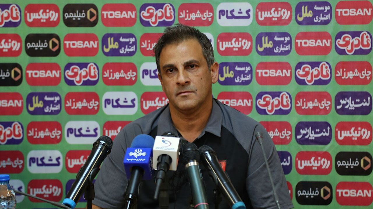 پیشنهاد مربی مسرفسنجان به قلعهنویی؛ مدافع ما را به جامجهانی ببر