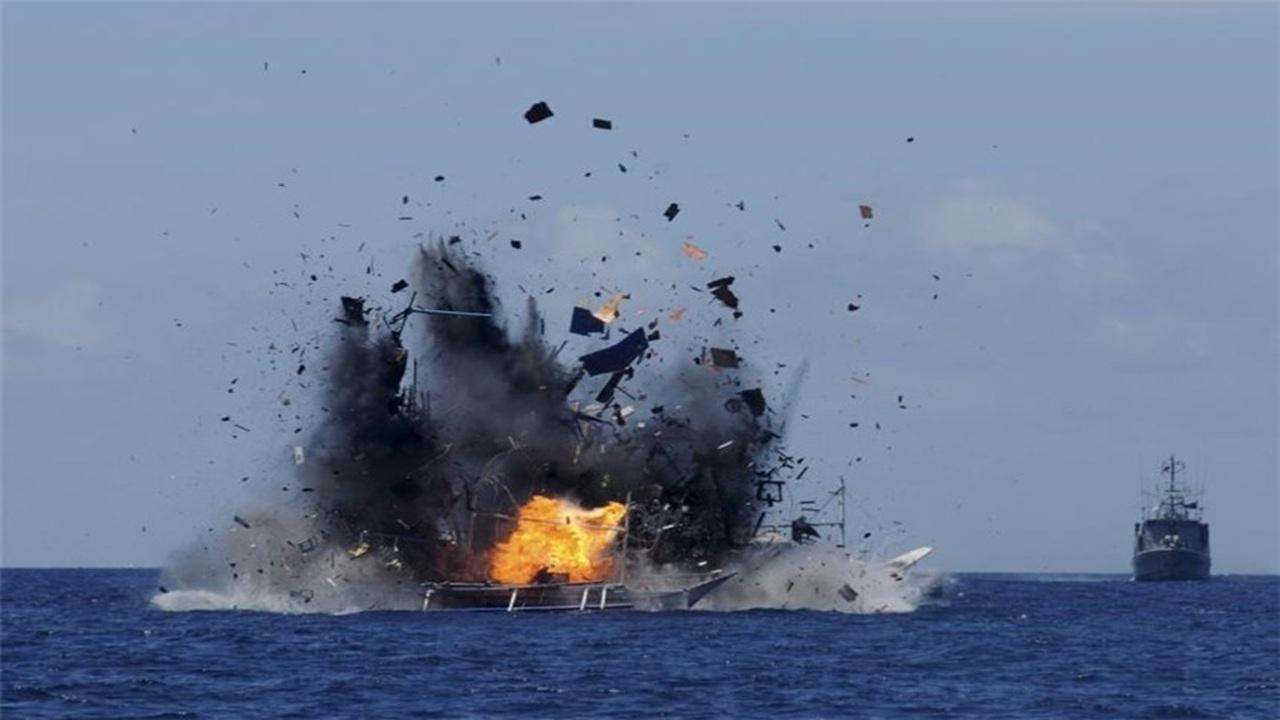 حمله مجدد آمریکا به یک شناور در آبهای بین المللی + فیلم