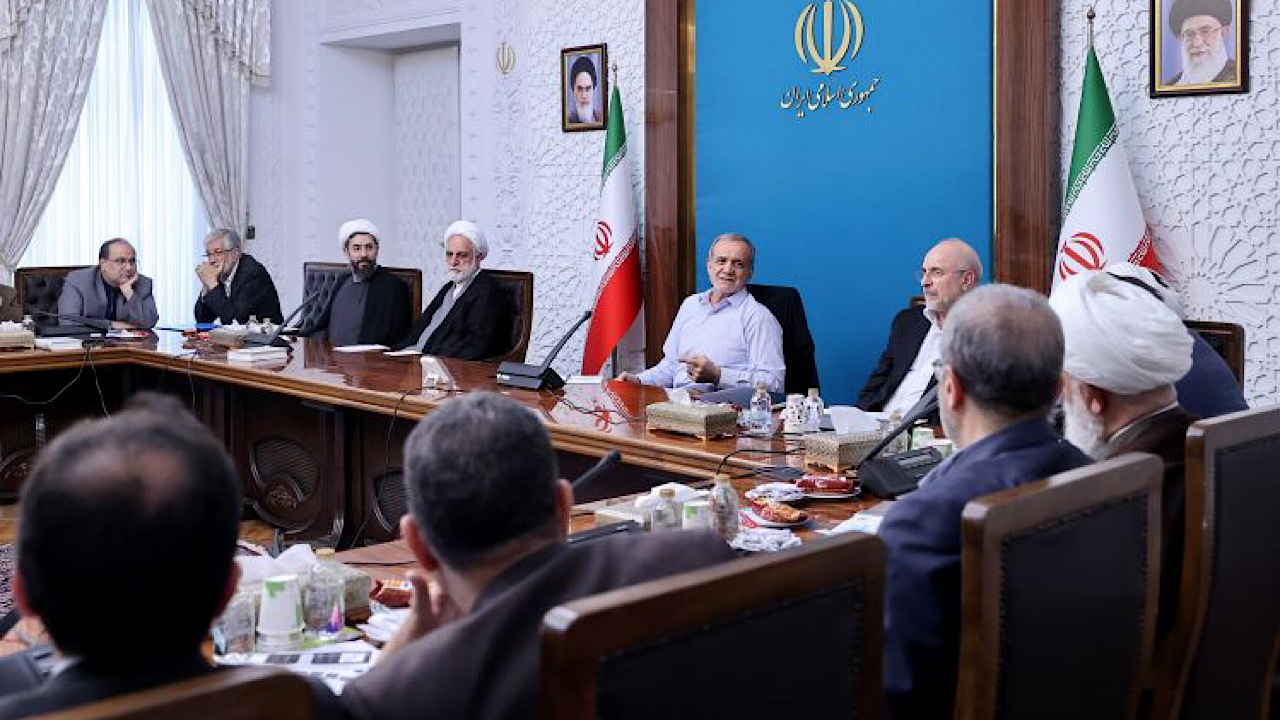 ارائه گزارش نهضت توسعه عدالت آموزشی در شورای انقلاب فرهنگی