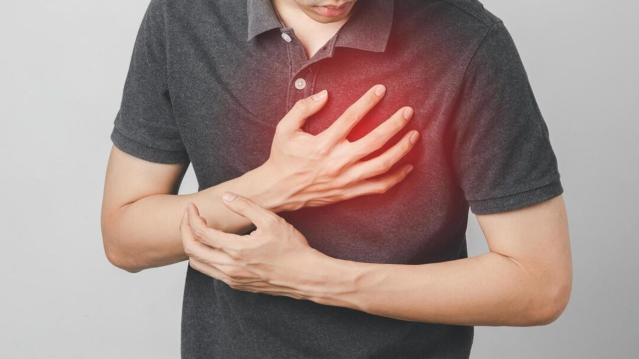 کدام بیماران قلبی نمیتوانند روزه بگیرند؟ + فیلم