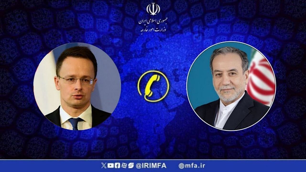 تاکید وزرای خارجه ایران و مجارستان بر تقویت روابط دو کشور