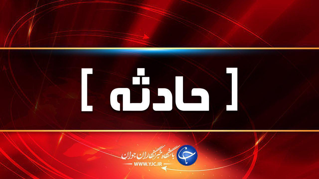 آتشسوزی انبار کاغذ در خیابان ظهیرالاسلام تهران