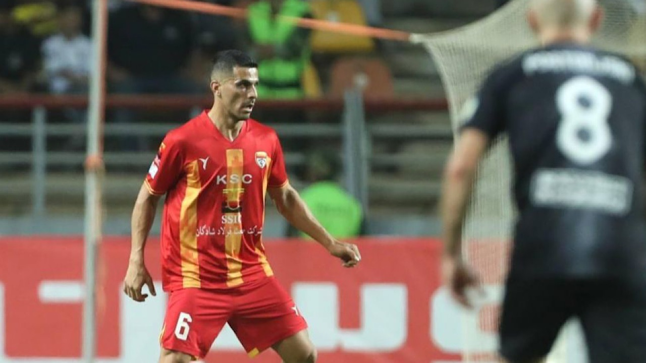 بازیکن فولاد محروم شد