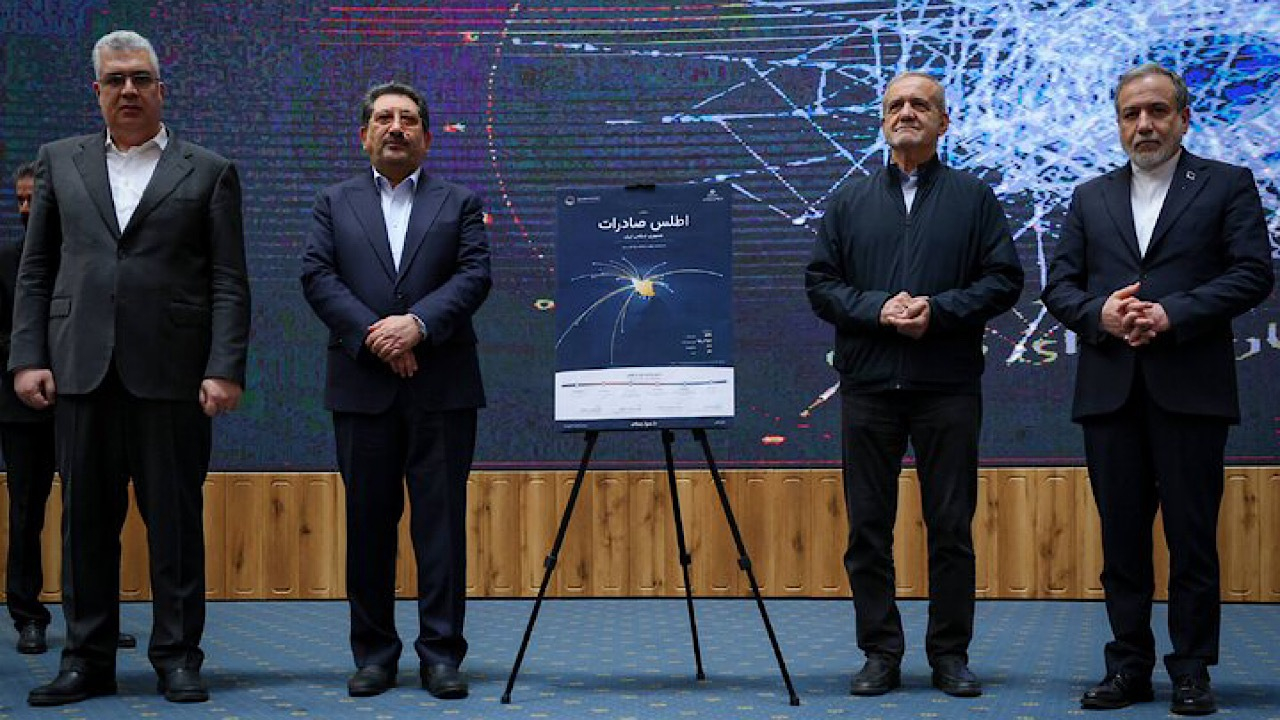 عراقچی: وضعیت کشور همچنان جنگی است