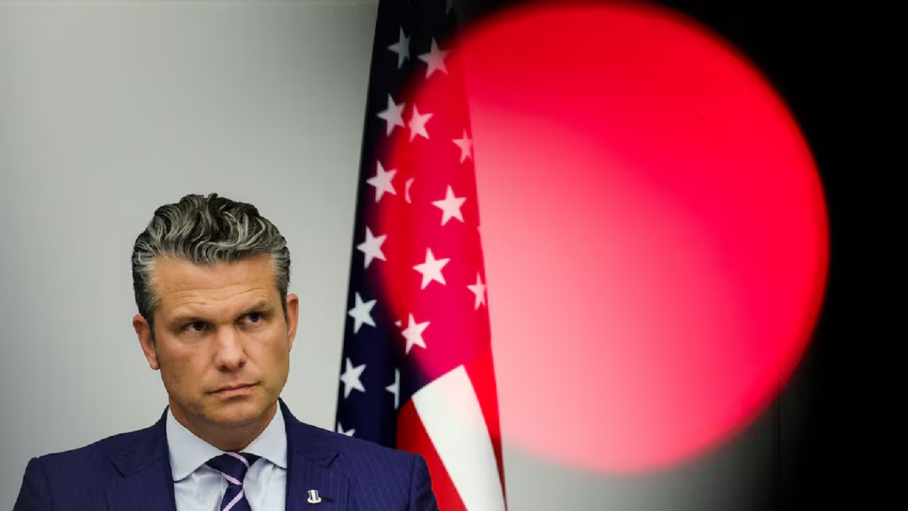 گفتوگوهای دوجانبه رئیس پنتاگون با همتایان چینی و هندی در اجلاس آسهآن