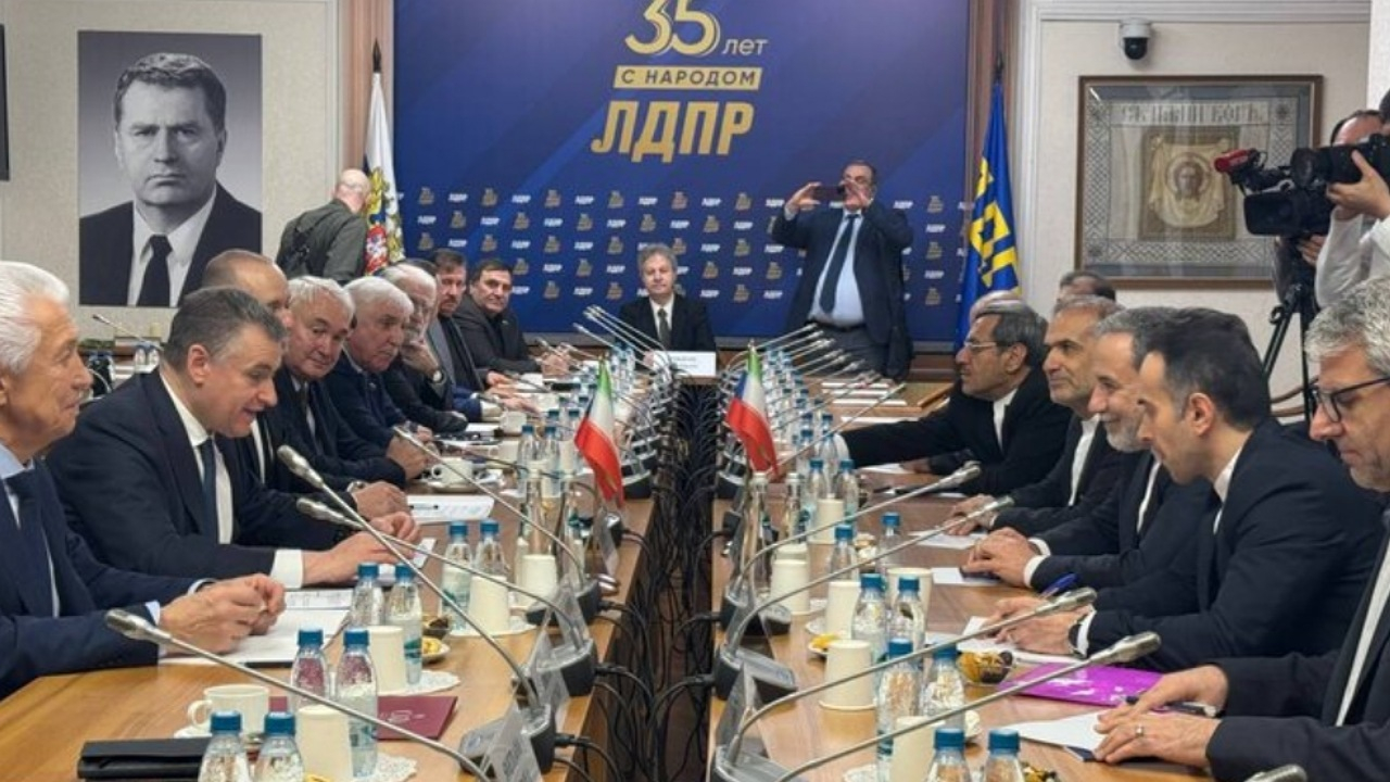 مشکلات آموزشوپرورش با همراهی معلمان و مدیران حل میشود