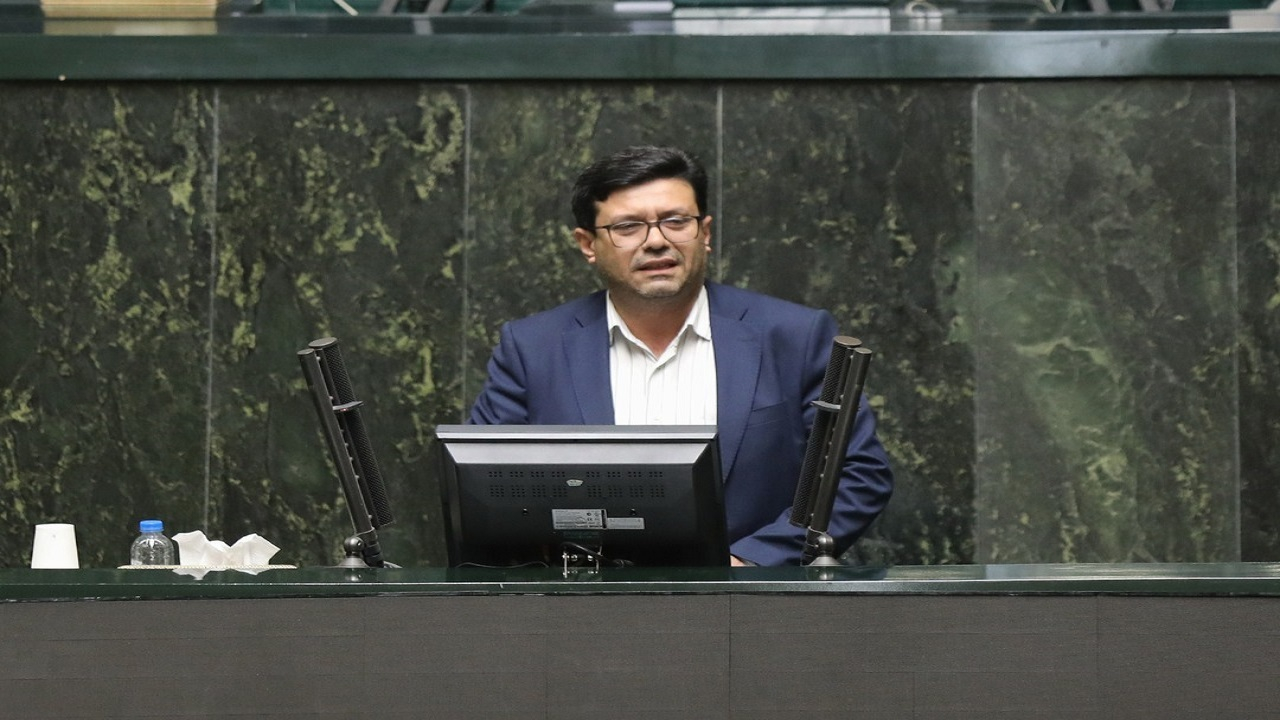 کیفیت پایین مدارس دولتی شکاف آموزشی بین دانشآموزان طبقات مختلف را عمیقتر میکند