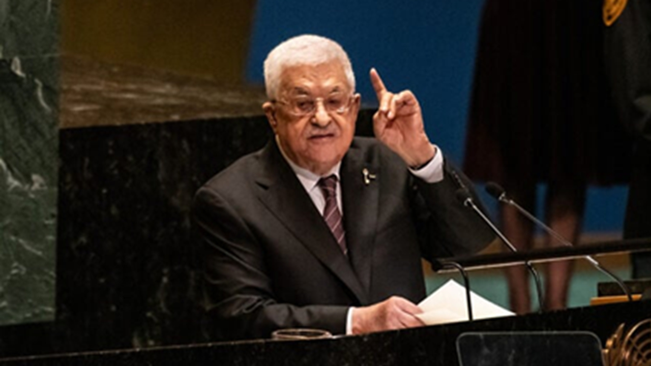 محمود عباس: لغو روادید فلسطینیها نقض قوانین بینالمللی است