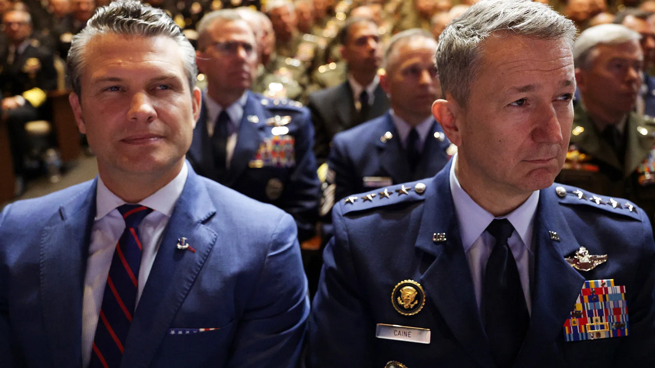 هشدار دن کین به ترامپ درباره خطرات حمله به ایران