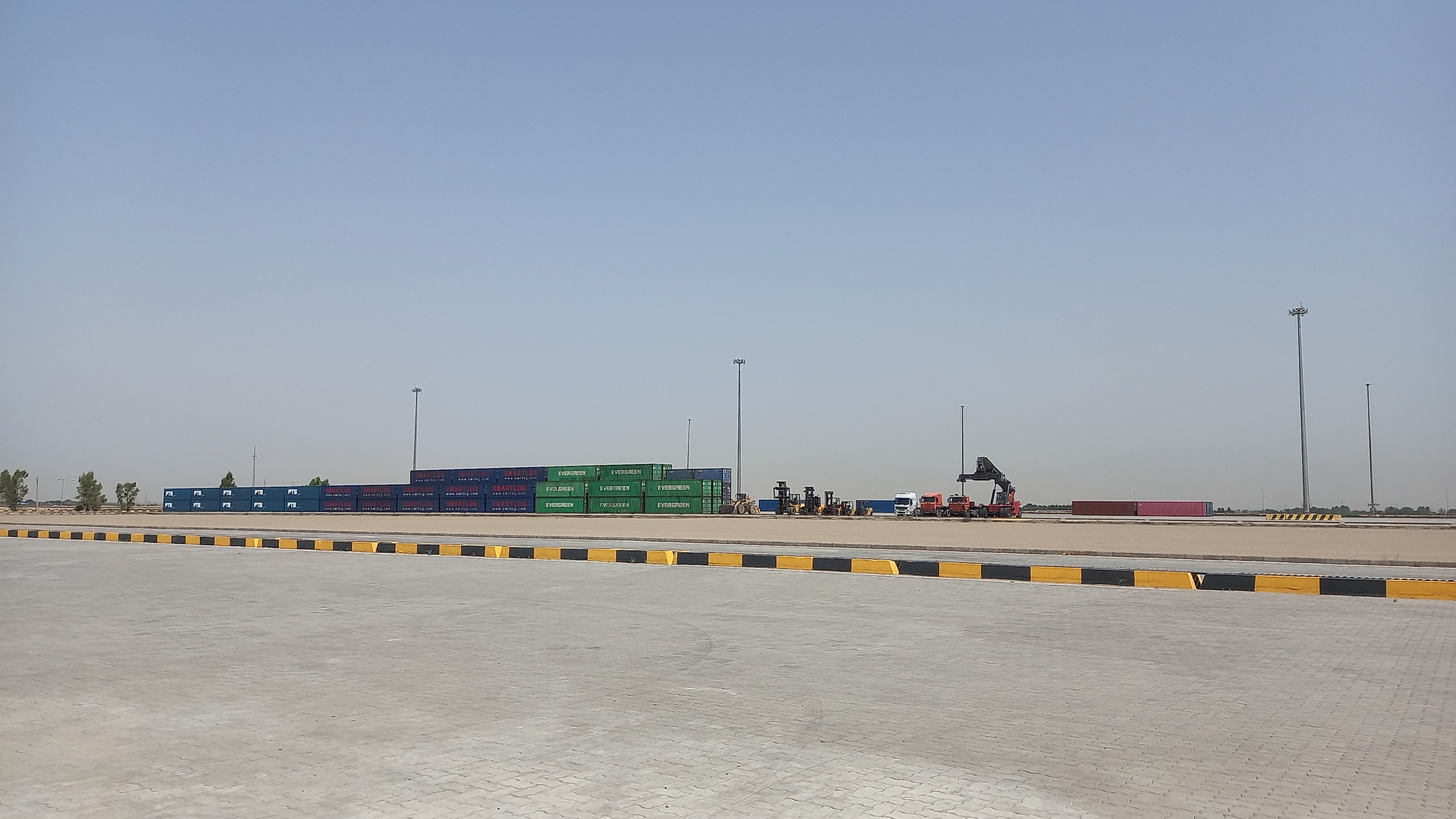 استقرار گمرک در بندر خشک آپرین/ نخستین قطار کانتینری از بندر خشک عبور کرد+ فیلم